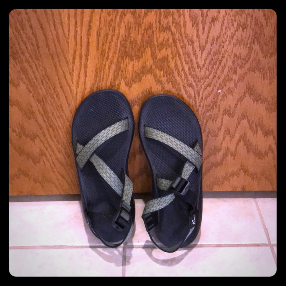 Men's Chacos 13